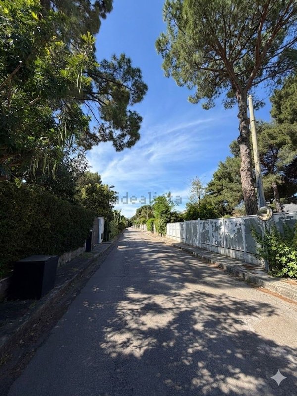 casa indipendente in vendita a Palermo in zona Mondello