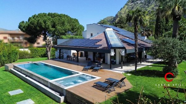 casa indipendente in vendita a Palermo in zona Pallavicino