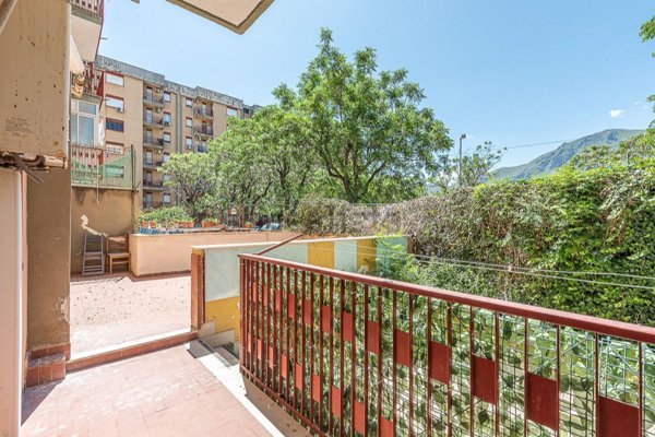 appartamento in vendita a Palermo in zona Roccella