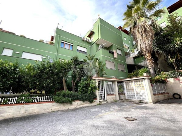appartamento in vendita a Palermo in zona Baida