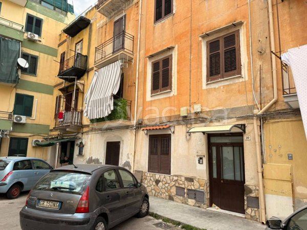 appartamento in vendita a Palermo in zona Montegrappa / Santa Rosalia