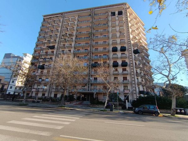 appartamento in vendita a Palermo in zona San Lorenzo