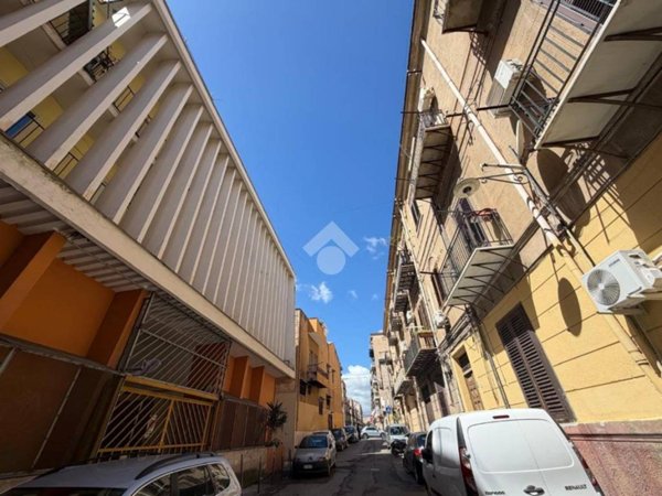 appartamento in vendita a Palermo in zona Oreto