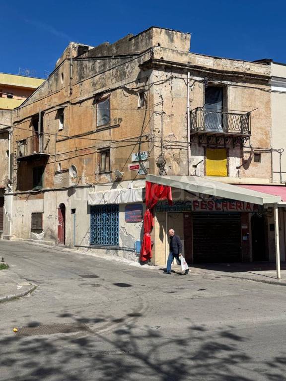 casa indipendente in vendita a Palermo in zona Calatafimi / Cuba