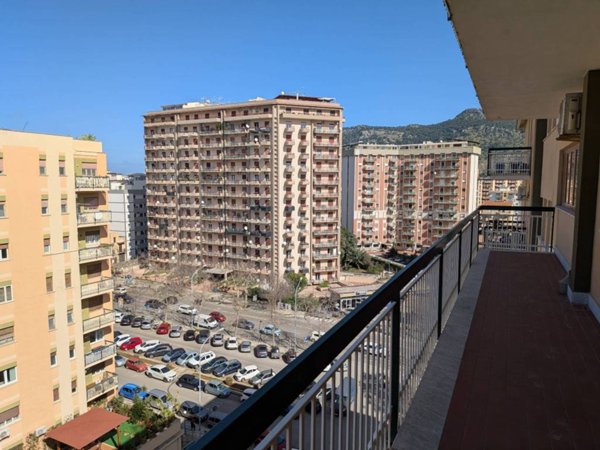 appartamento in vendita a Palermo
