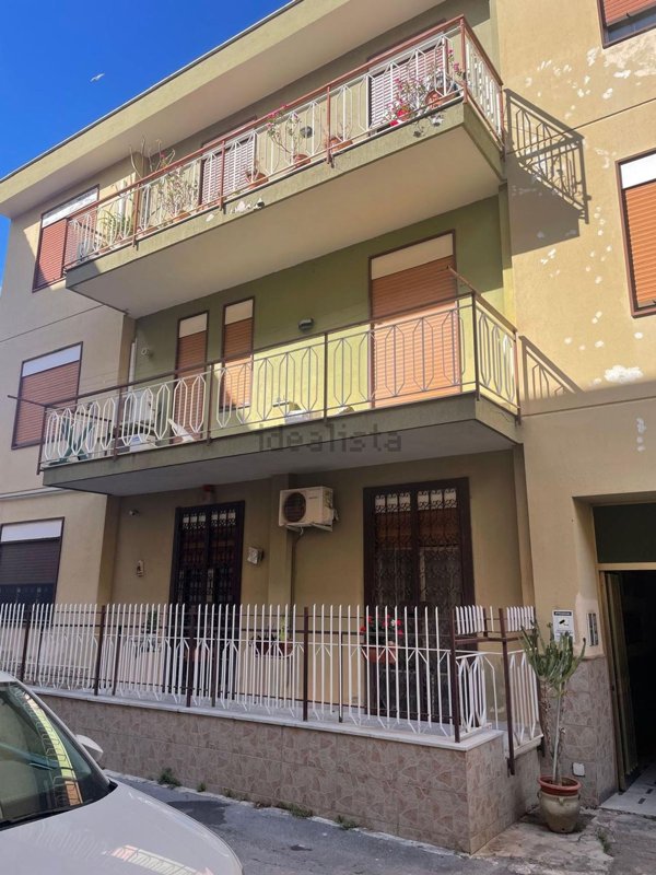 appartamento in vendita a Palermo in zona Partanna