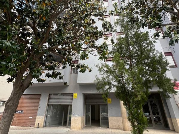 negozio in vendita a Palermo in zona Uditore