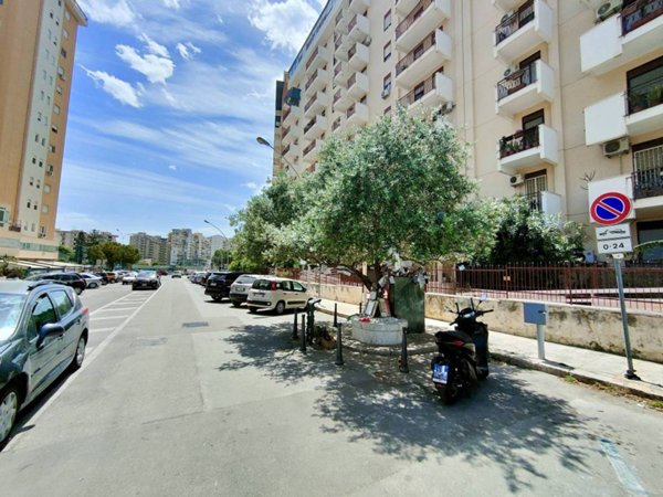 appartamento in vendita a Palermo in zona Montepellegrino