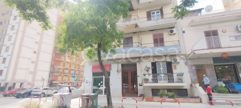 appartamento in vendita a Palermo in zona San Lorenzo