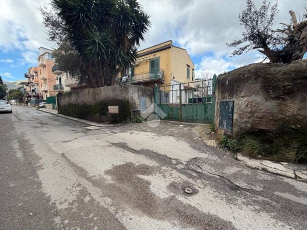 appartamento in vendita a Palermo in zona Borgo Nuovo