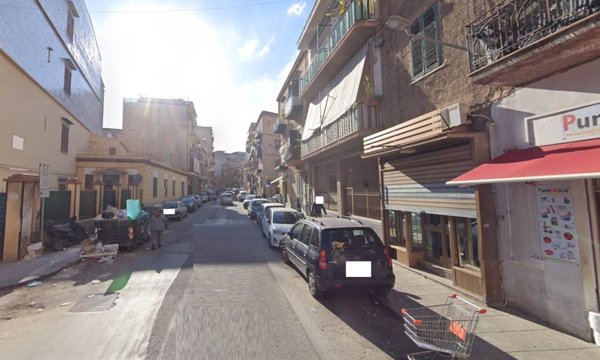 negozio in vendita a Palermo in zona Noce