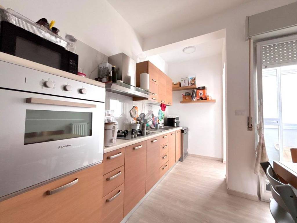 appartamento in vendita a Palermo in zona Malaspina/Palagonia