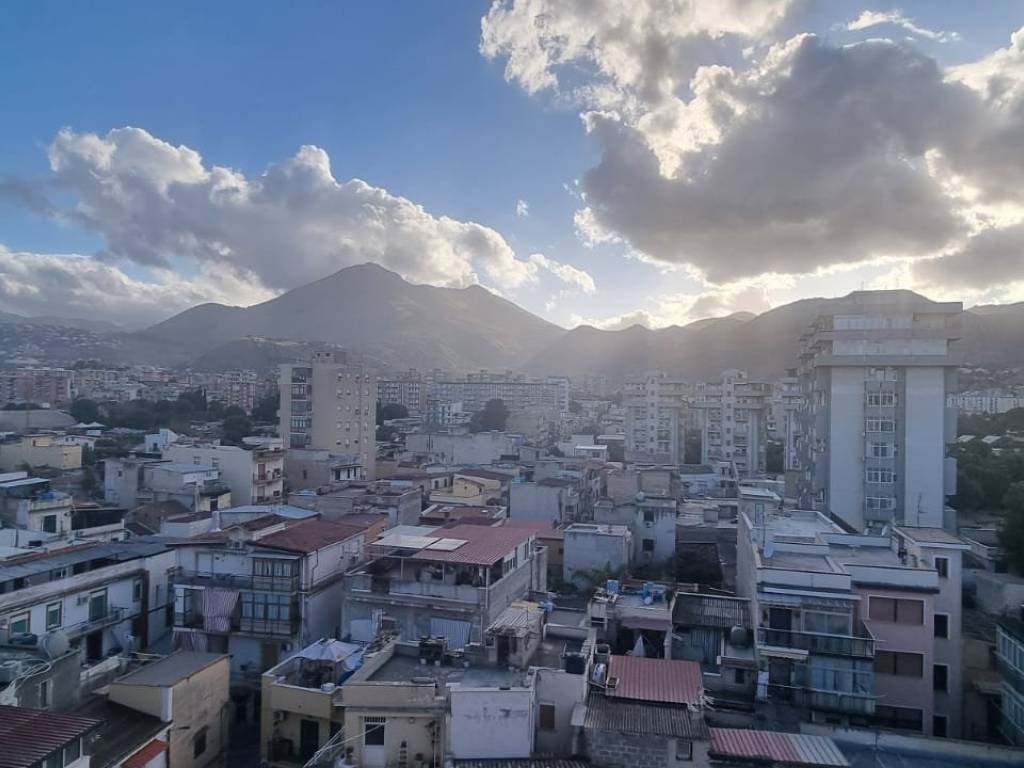 appartamento in vendita a Palermo in zona Uditore