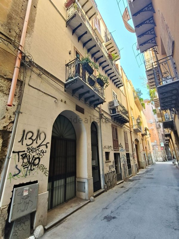 appartamento in vendita a Palermo in zona Centro storico