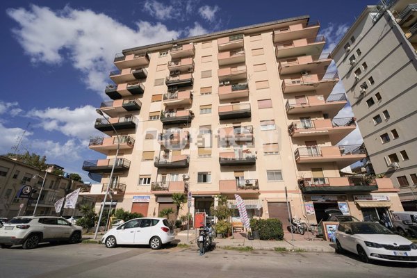 appartamento in vendita a Palermo in zona Noce
