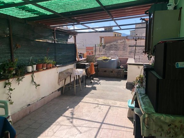 appartamento in vendita a Palermo in zona Malaspina/Palagonia