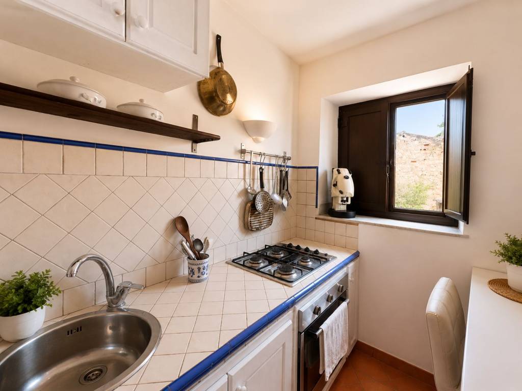 appartamento in vendita a Palermo in zona Arenella/Vergine Maria