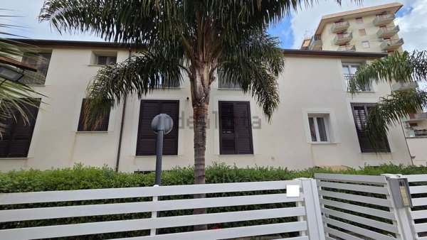 appartamento in vendita a Palermo in zona Uditore