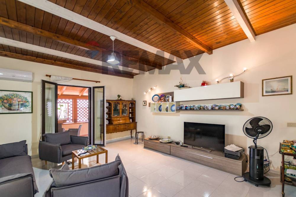 casa indipendente in vendita a Palermo in zona Mondello