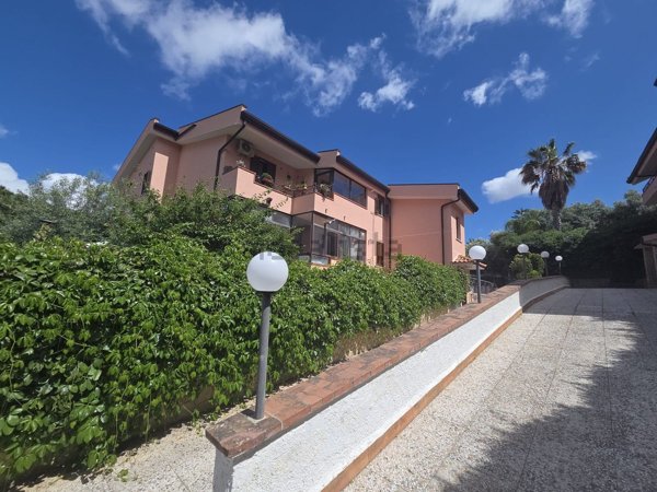 appartamento in vendita a Palermo in zona Centro storico