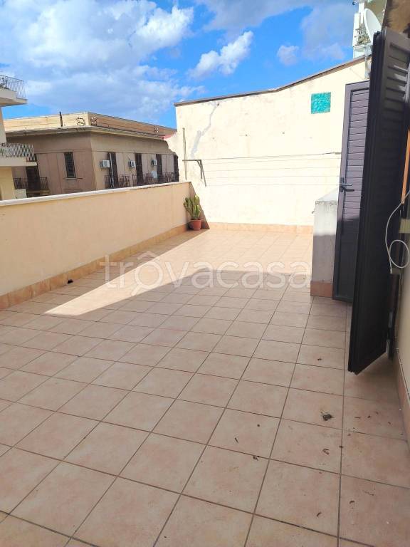 appartamento in vendita a Palermo in zona Zisa