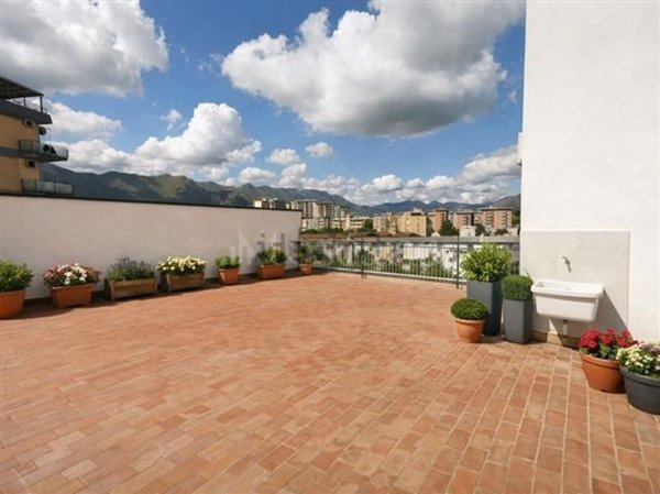 appartamento in vendita a Palermo in zona Montegrappa / Santa Rosalia
