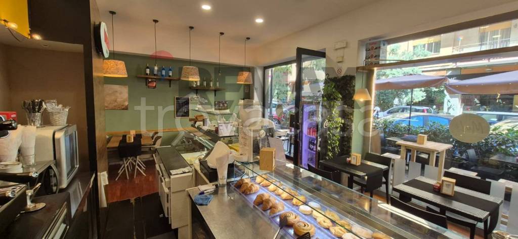 negozio in vendita a Palermo in zona Libertà
