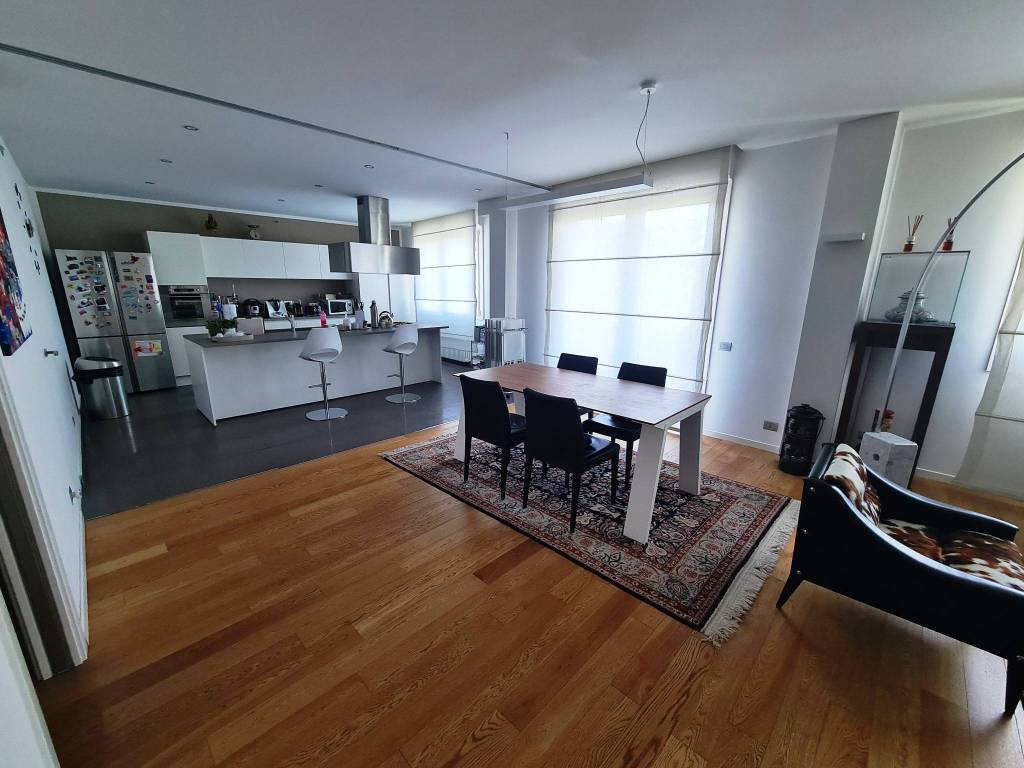 appartamento in vendita a Palermo in zona Libertà