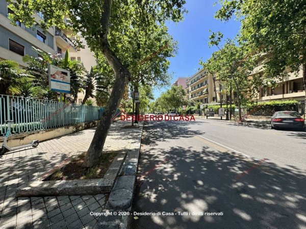 appartamento in vendita a Palermo in zona Politeama