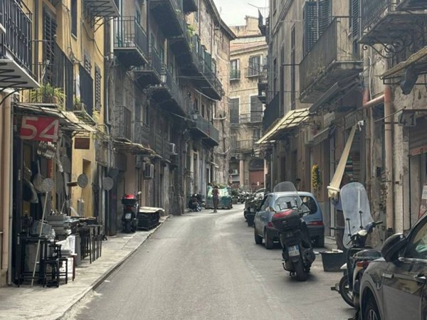 appartamento in vendita a Palermo in zona Centro storico
