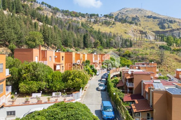 casa indipendente in vendita a Palermo in zona Passo di Rigano