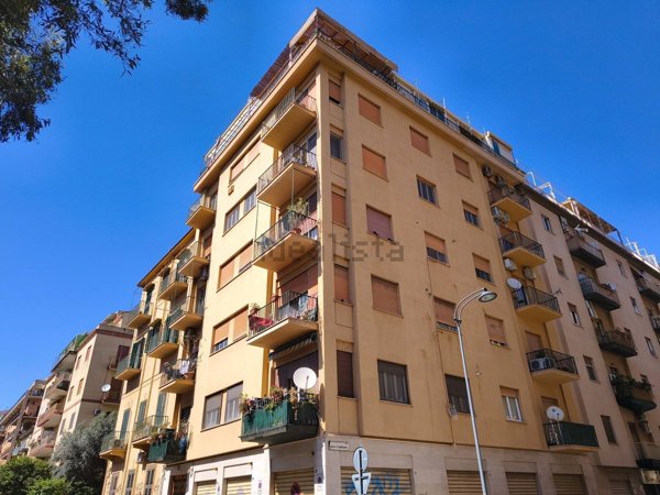 appartamento in vendita a Palermo in zona Libertà