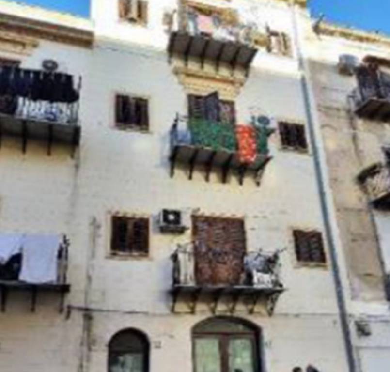 negozio in vendita a Palermo