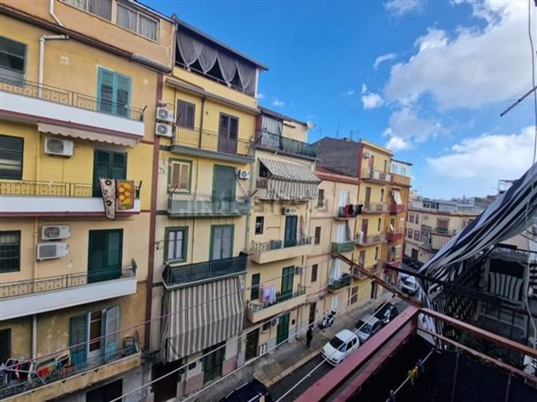 appartamento in vendita a Palermo in zona Zisa