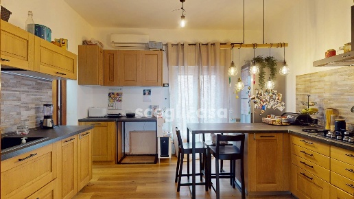appartamento in vendita a Palermo in zona Zisa