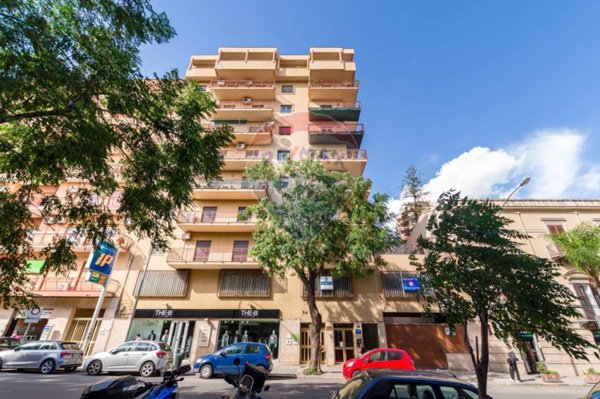 appartamento in vendita a Palermo in zona Calatafimi / Cuba