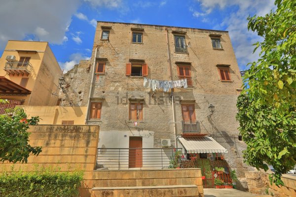 appartamento in vendita a Palermo in zona Centro storico