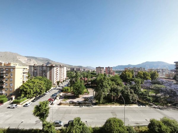 appartamento in vendita a Palermo in zona Uditore
