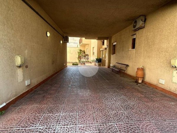appartamento in vendita a Palermo in zona Partanna