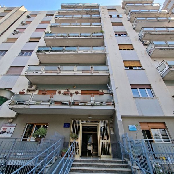 appartamento in vendita a Palermo