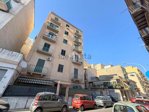 appartamento in vendita a Palermo in zona Noce
