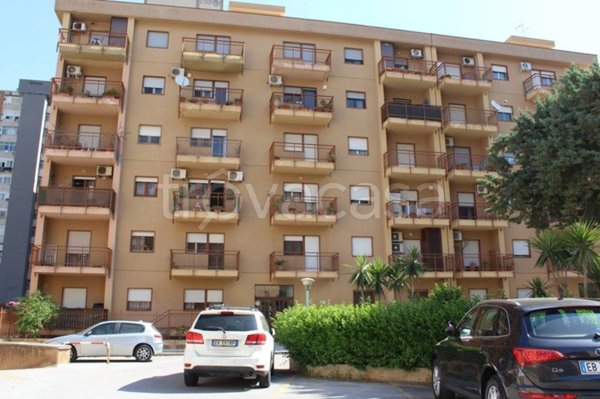 appartamento in vendita a Palermo