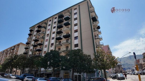 appartamento in vendita a Palermo in zona Oreto