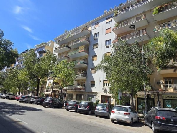 appartamento in vendita a Palermo in zona Libertà