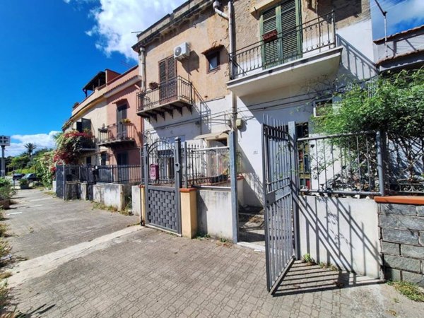 appartamento in vendita a Palermo in zona San Lorenzo