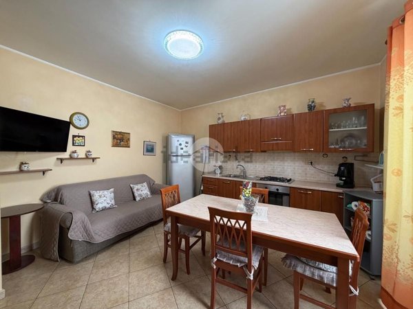 appartamento in vendita a Palermo in zona Zisa