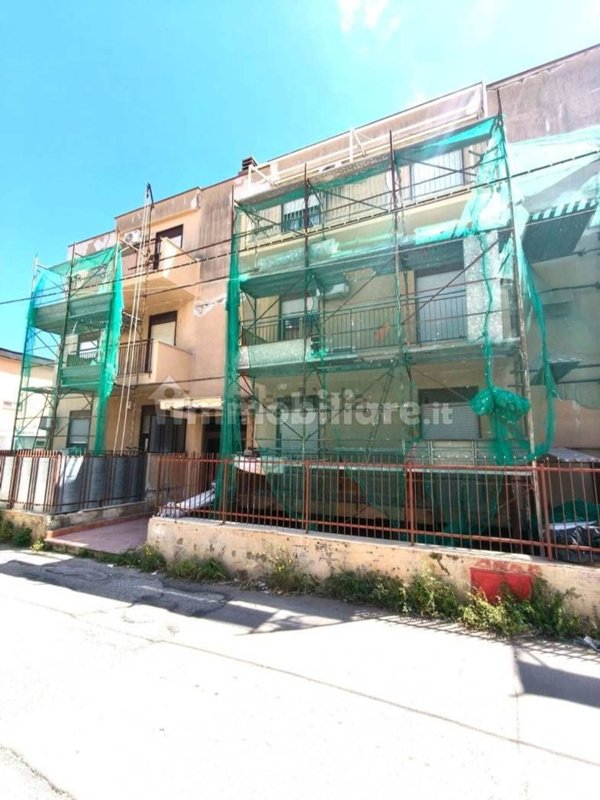 appartamento in vendita a Palermo in zona Chiavelli