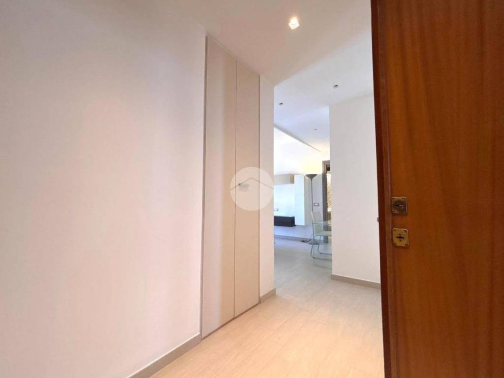 appartamento in vendita a Palermo in zona Malaspina/Palagonia
