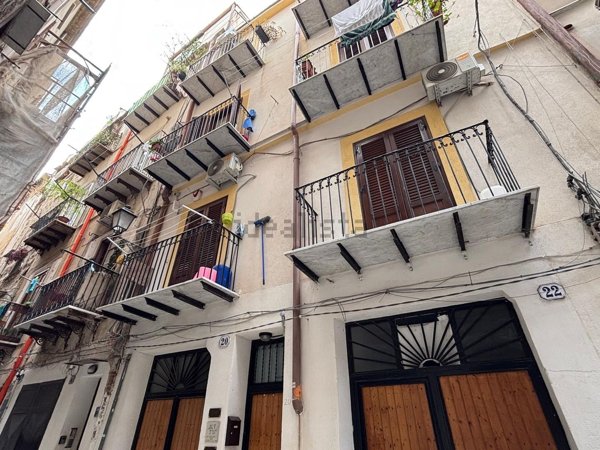 appartamento in vendita a Palermo in zona Centro storico