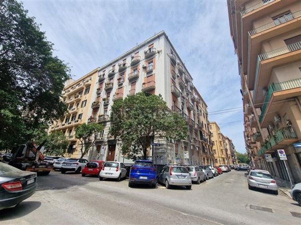 appartamento in vendita a Palermo in zona Libertà